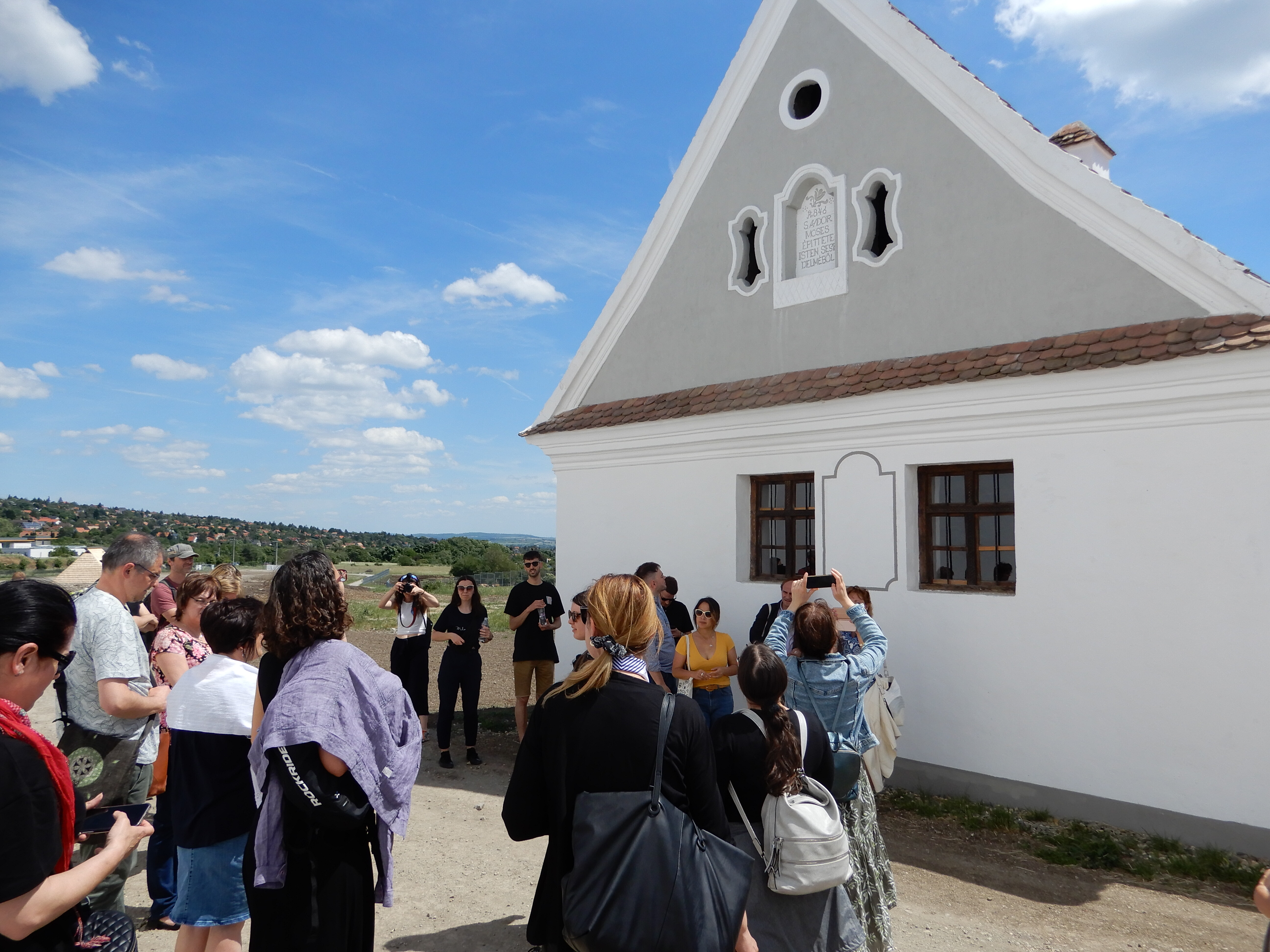 Capacity building in partnership across borders for future museums